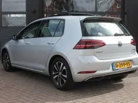Volkswagen Golf thumbnail 11