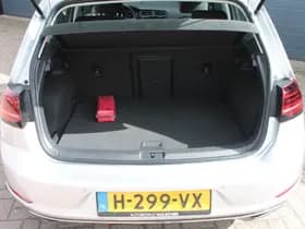 Volkswagen Golf thumbnail 13