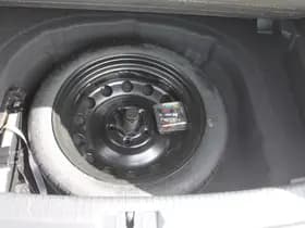 Volkswagen Golf thumbnail 14