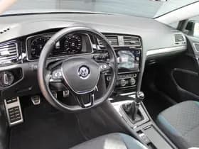 Volkswagen Golf thumbnail 15