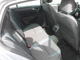 Volkswagen Golf thumbnail 21
