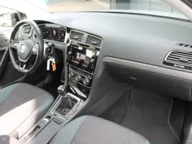 Volkswagen Golf thumbnail 23