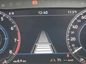 Volkswagen Golf thumbnail 40
