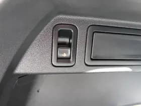 Volkswagen Tiguan thumbnail 15