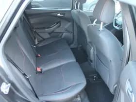 Ford Focus thumbnail 11