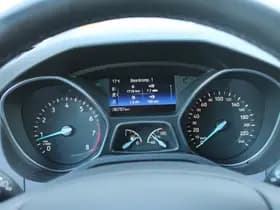 Ford Focus thumbnail 16