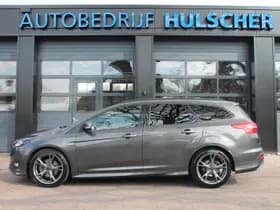 Ford Focus thumbnail 3
