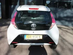 Toyota Aygo thumbnail 11