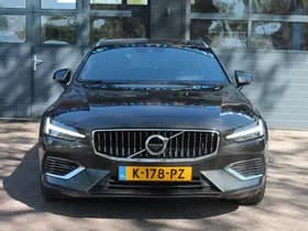 Volvo V60 thumbnail 2