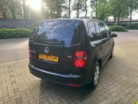 Volkswagen Touran thumbnail 8