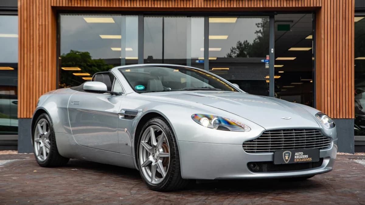 Aston Martin V8 Vantage Roadster 4.3 V8 Sportshift Roadster 4.3 V8 Sportshift — foto 1