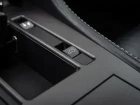 Aston Martin V8 Vantage Roadster 4.3 V8 Sportshift Roadster 4.3 V8 Sportshift thumbnail 17