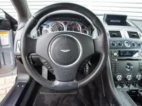 Aston Martin V8 Vantage Roadster 4.3 V8 Sportshift Roadster 4.3 V8 Sportshift thumbnail 3