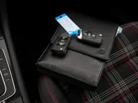 Volkswagen Golf 2.0 TSI GTI 2.0 TSI GTI thumbnail 30