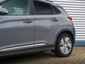 Hyundai KONA EV Comfort 64 kWh EV Comfort 64 kWh thumbnail 28