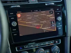 Volkswagen Golf 2.0 TSI 4Motion R 2.0 TSI 4Motion R thumbnail 18