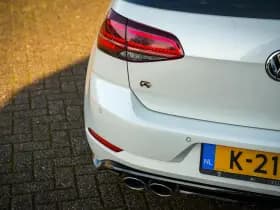 Volkswagen Golf 2.0 TSI 4Motion R 2.0 TSI 4Motion R thumbnail 32