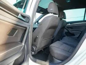 Volkswagen Golf 2.0 TSI 4Motion R 2.0 TSI 4Motion R thumbnail 10