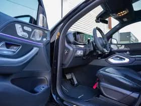 Mercedes-Benz GLS AMG 63 4MATIC+ Premium Plus AMG 63 4MATIC Premium Plus thumbnail 6