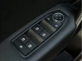 Renault Captur 1.0 TCe 100 Bi-Fuel Zen 1.0 TCe 100 Bi-Fuel Zen thumbnail 27