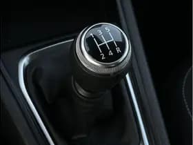 Renault Captur 1.0 TCe 100 Bi-Fuel Zen 1.0 TCe 100 Bi-Fuel Zen thumbnail 28