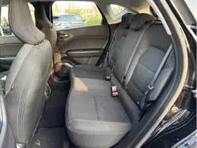 Renault Captur 1.0 TCe 100 Bi-Fuel Zen 1.0 TCe 100 Bi-Fuel Zen thumbnail 8