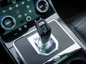 Land Rover Range Rover Evoque P300e P300e thumbnail 15