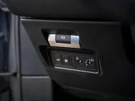 Land Rover Range Rover Evoque P300e P300e thumbnail 23