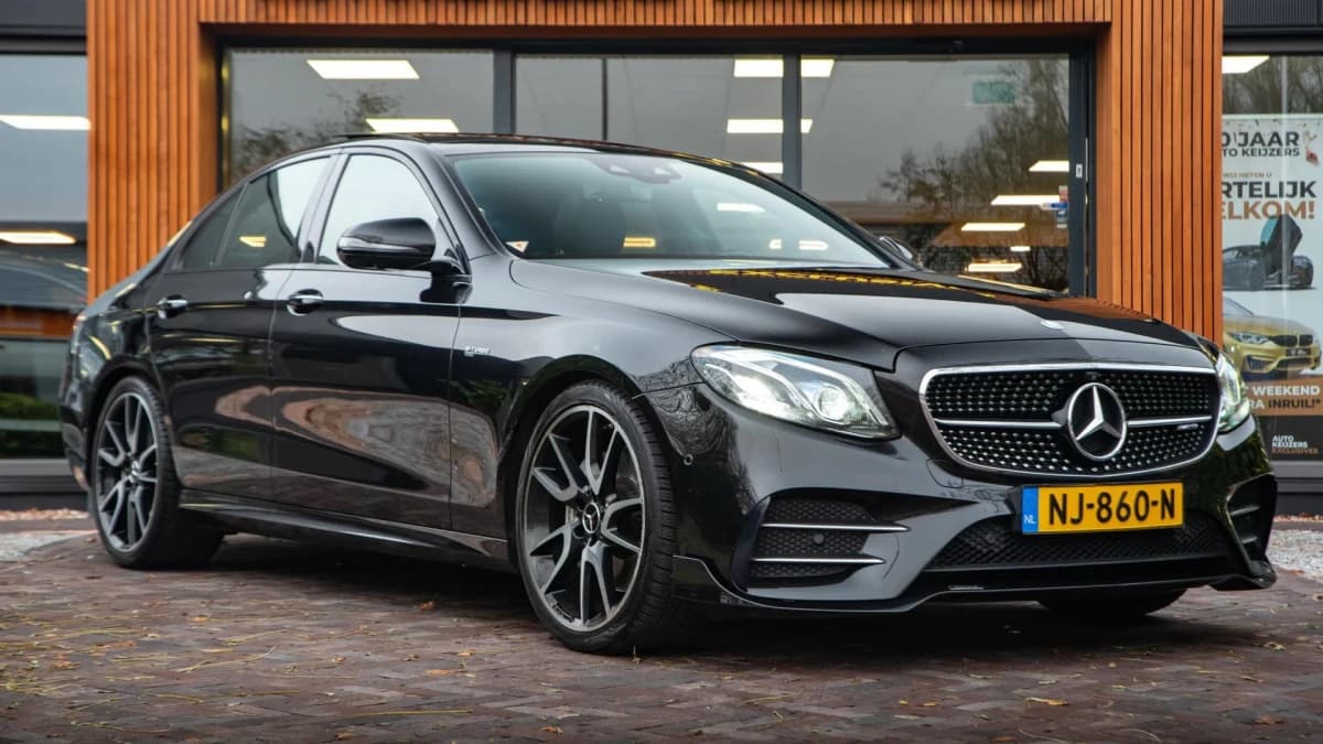 Mercedes-Benz E-Klasse AMG 43 4Matic Prestige Plus AMG 43 4Matic Prestige Plus — foto 1