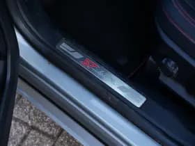 Ford Kuga 1.5 EcoBoost ST line 1.5 EcoBoost ST line thumbnail 34