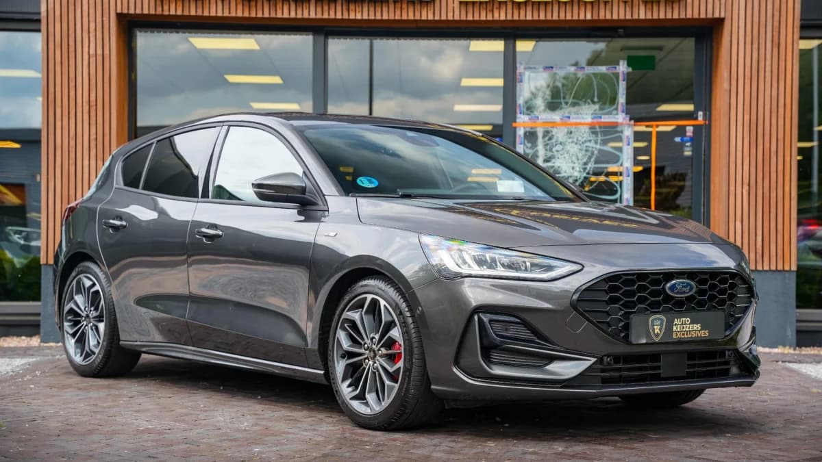 Ford Focus 1.0 EcoBoost Hybrid ST Line 1.0 EcoBoost Hybrid ST Line — foto 1