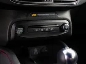 Ford Focus 1.0 EcoBoost Hybrid ST Line 1.0 EcoBoost Hybrid ST Line thumbnail 16