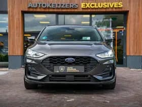 Ford Focus 1.0 EcoBoost Hybrid ST Line 1.0 EcoBoost Hybrid ST Line thumbnail 3