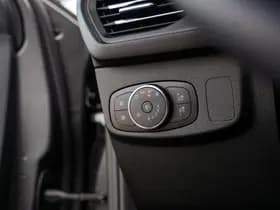 Ford Focus 1.0 EcoBoost Hybrid ST Line 1.0 EcoBoost Hybrid ST Line thumbnail 22