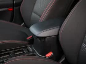 Ford Focus 1.0 EcoBoost Hybrid ST Line 1.0 EcoBoost Hybrid ST Line thumbnail 25