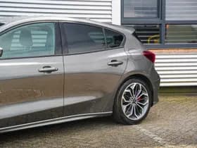 Ford Focus 1.0 EcoBoost Hybrid ST Line 1.0 EcoBoost Hybrid ST Line thumbnail 29