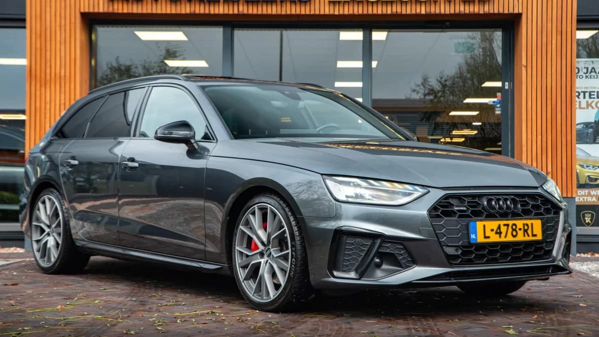 Audi A4 Avant 45 TFSI quattro edition one Avant 45 TFSI quattro edition one — foto 1