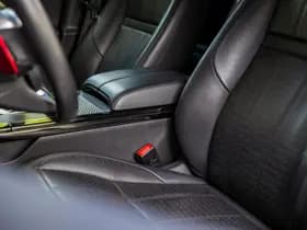 Land Rover Range Rover Evoque 2.0 P300 AWD R-Dynamic HSE 2.0 P300 AWD R-Dynamic HSE thumbnail 27