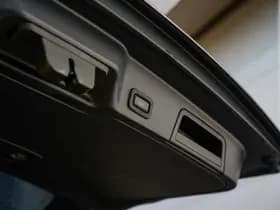 Land Rover Range Rover Evoque 2.0 P300 AWD R-Dynamic HSE 2.0 P300 AWD R-Dynamic HSE thumbnail 34