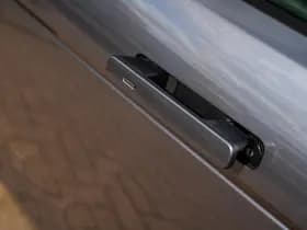 Land Rover Range Rover Evoque 2.0 P300 AWD R-Dynamic HSE 2.0 P300 AWD R-Dynamic HSE thumbnail 35