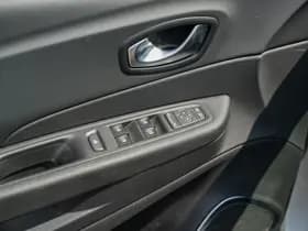 Renault Captur 1.3 TCe Intens 1.3 TCe Intens thumbnail 14