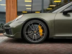 Porsche 911 3.8 Turbo S 3.8 Turbo S thumbnail 12