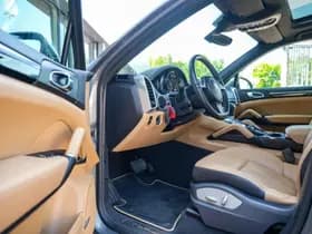 Porsche Cayenne 3.0 D Platinum Edition 3.0 D Platinum Edition thumbnail 6