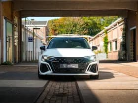 Audi A3 Limousine 2.5 TFSI RS 3 quattro Limousine 2.5 TFSI RS 3 quattro thumbnail 5