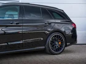 Mercedes-Benz C-Klasse Estate AMG 63 S Estate AMG 63 S thumbnail 34