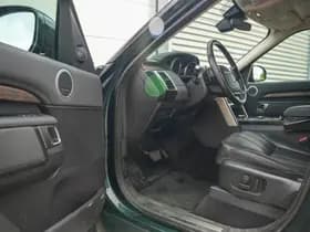 Land Rover Discovery 3.0 SDV6 HSE Luxury 3.0 SDV6 HSE Luxury thumbnail 2