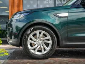 Land Rover Discovery 3.0 SDV6 HSE Luxury 3.0 SDV6 HSE Luxury thumbnail 11