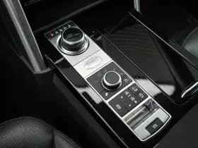 Land Rover Discovery 3.0 SDV6 HSE Luxury 3.0 SDV6 HSE Luxury thumbnail 14