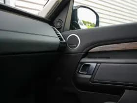 Land Rover Discovery 3.0 SDV6 HSE Luxury 3.0 SDV6 HSE Luxury thumbnail 22