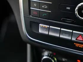 Mercedes-Benz GLA 180 Sport Edition 180 Sport Edition thumbnail 16